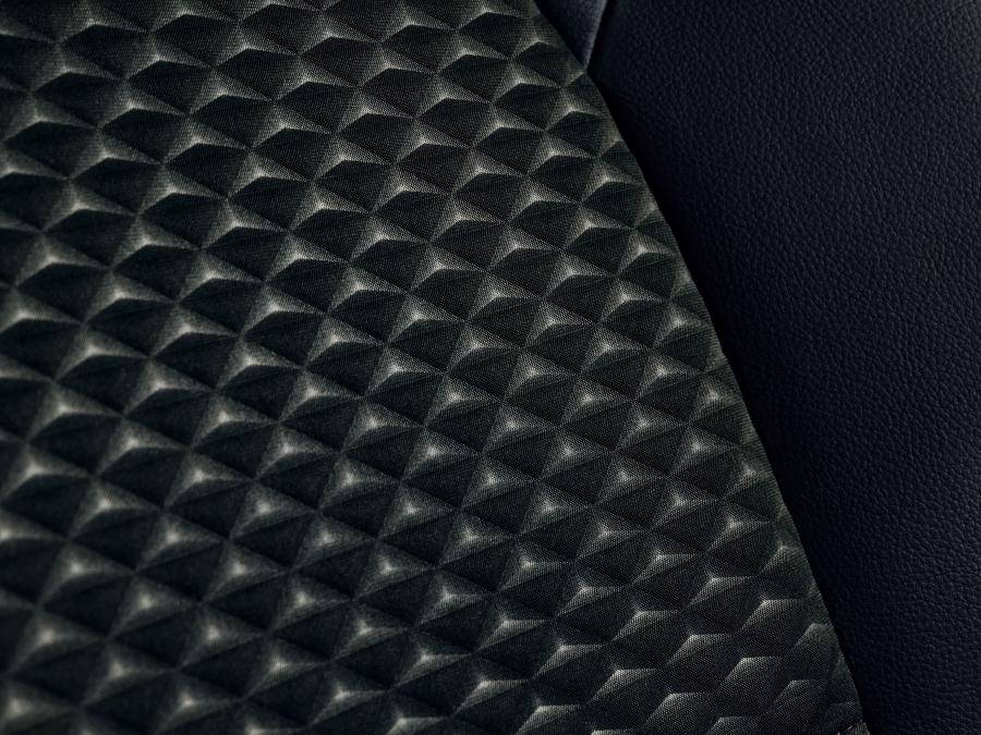 Детали интерьера Ford Focus Titanium Turnier 2018 года  (WW) (фото 20 из 31)